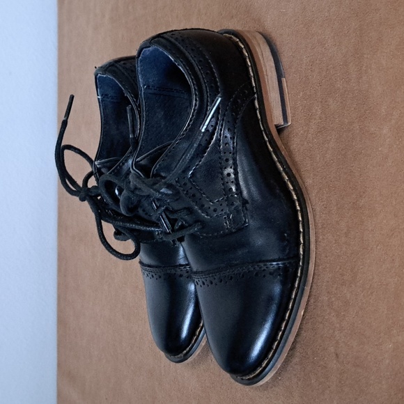 Bruno Marc black leather dress shoes boys size 10 - Picture 6 of 8